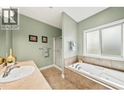 2212 Ta Lana Trail, Sorrento, BC V0E2W2 Photo 38
