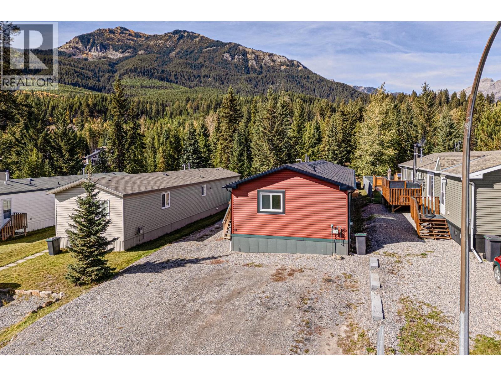 14 Delta Crescent - 38