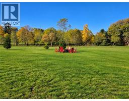 9 Cecil Kennedy Court, Petersburg, ON N0B2H0 Photo 6