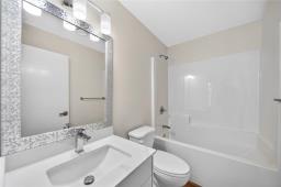 29 13 Garton Avenue, Winnipeg, MB R2R1Z1 Photo 7