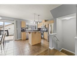 Bedroom 3 - 7030 21a Av Sw, Edmonton, AB T6X0T7 Photo 6