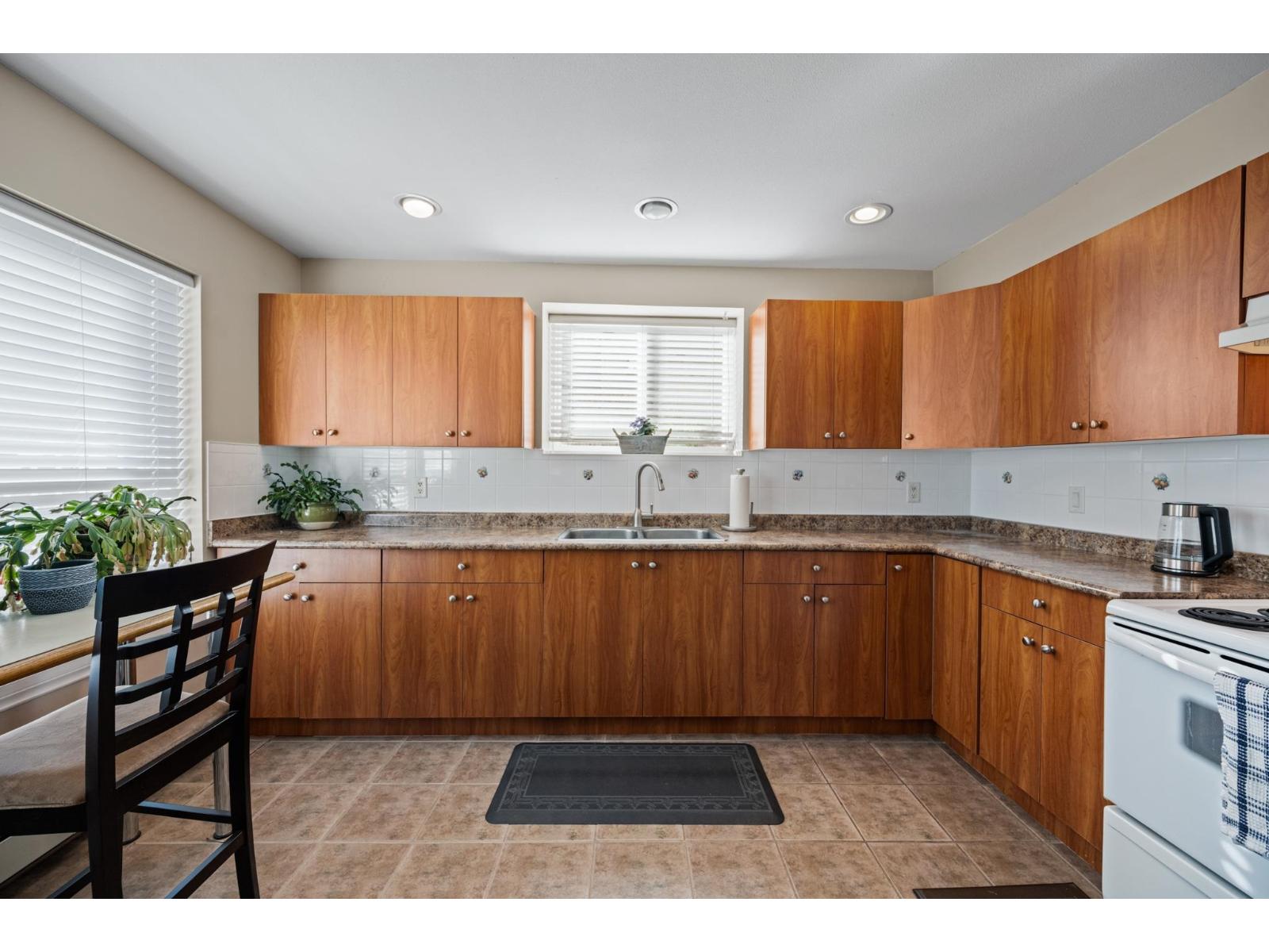 6926 150 STREET, Surrey - Image 1