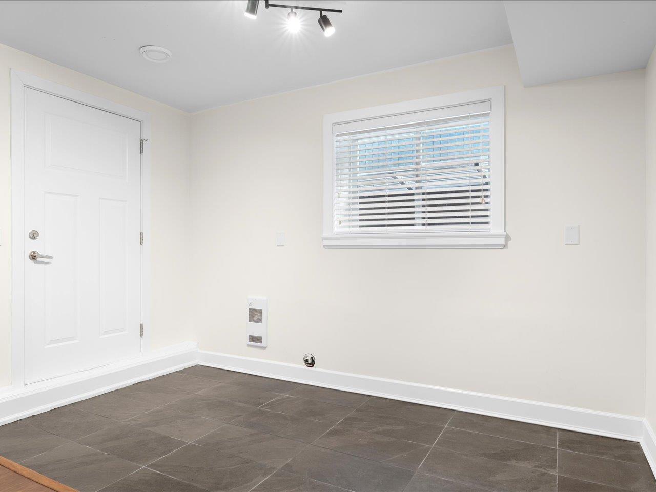 337 171A STREET, Surrey - Image 1