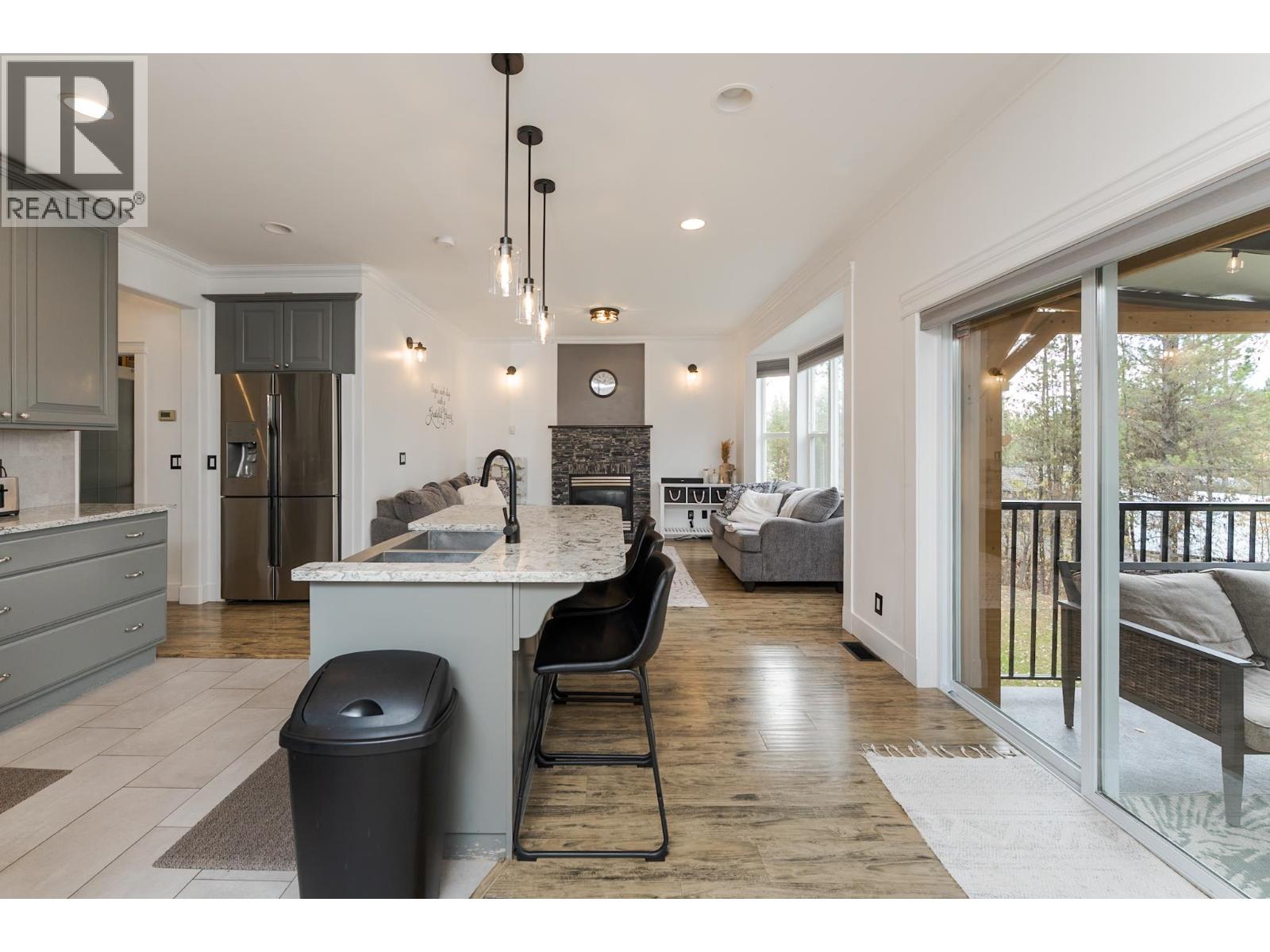 10155 SKYLARK ROAD - 15