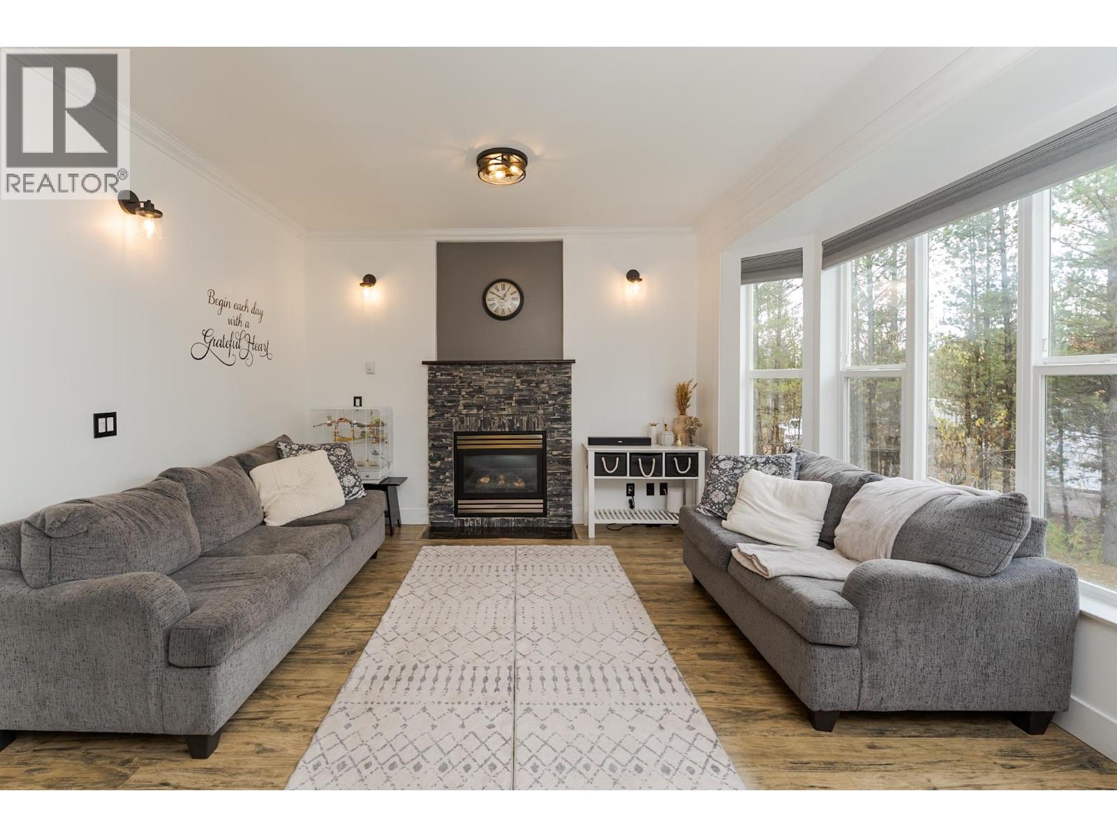10155 SKYLARK ROAD - 16