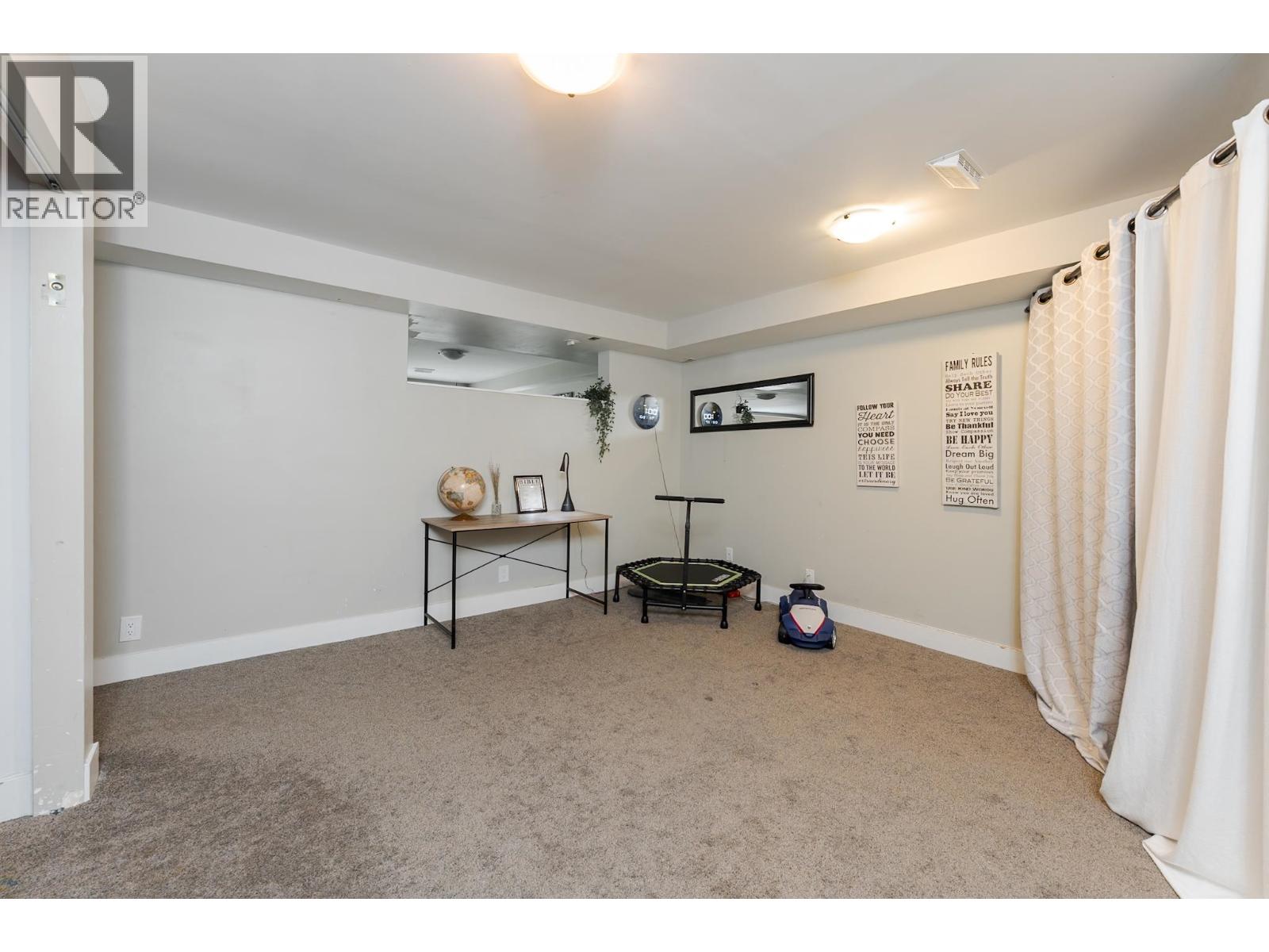 10155 SKYLARK ROAD - 32