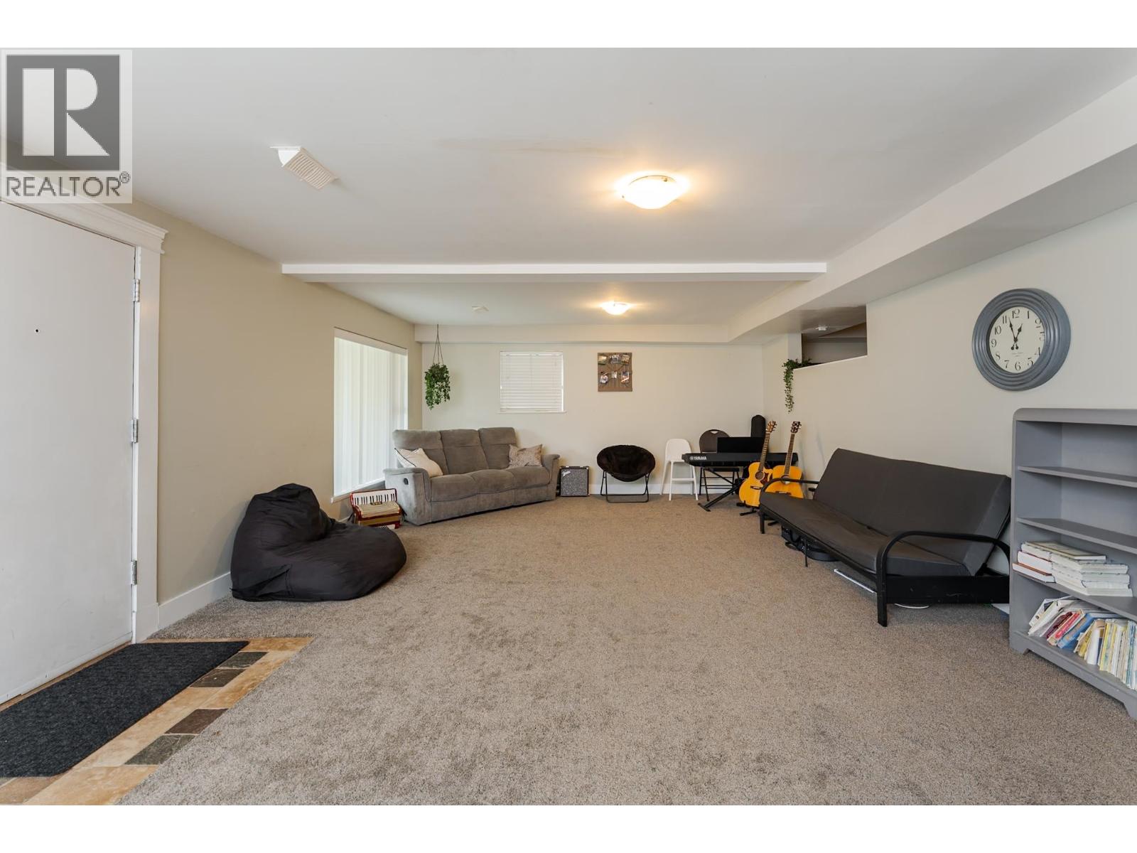10155 SKYLARK ROAD - 33
