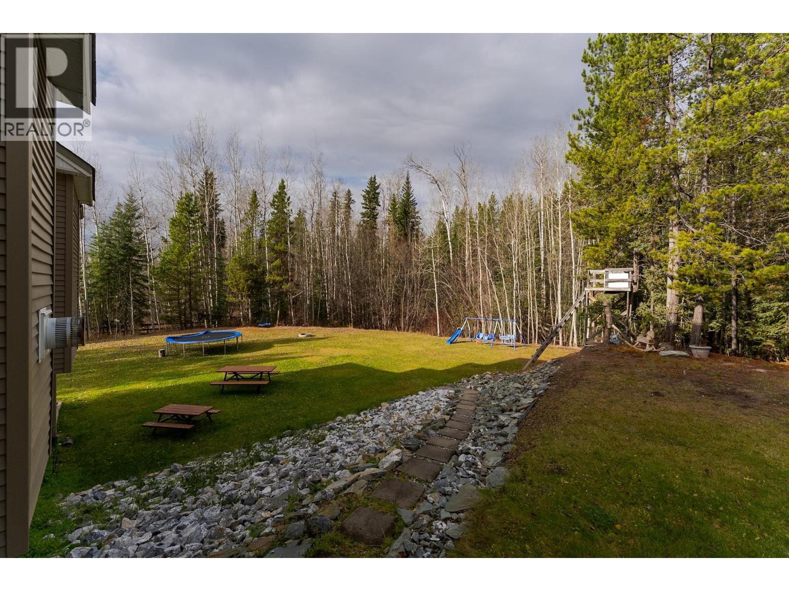 10155 SKYLARK ROAD - 5