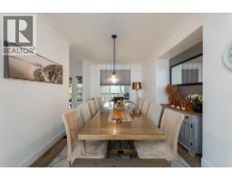 Photo 11 of 39, 10155 SKYLARK ROAD · Prince George, BC