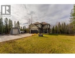Living room of 10155 SKYLARK ROAD · Prince George, BC