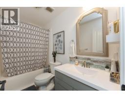Photo 24 of 39, 10155 SKYLARK ROAD · Prince George, BC