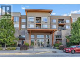 222 1550 Dickson Avenue, Kelowna