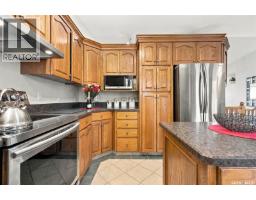 8310 Sherwood Drive, Regina, SK S4Y1J5 Photo 16