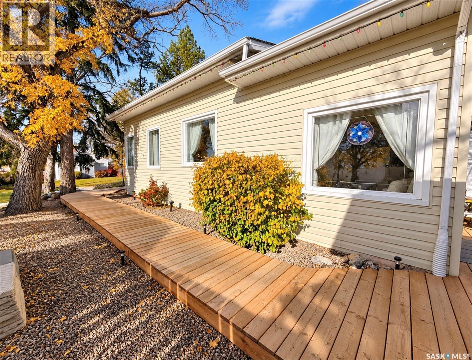 451 2nd AVENUE NW, Swift Current — photo 23