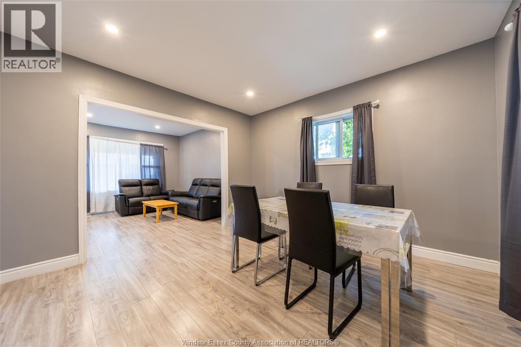 394 CRAWFORD AVENUE - 8