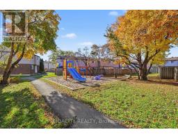 39 - 44 Foxfield Drive, Ottawa, ON K2J1P7 Photo 21