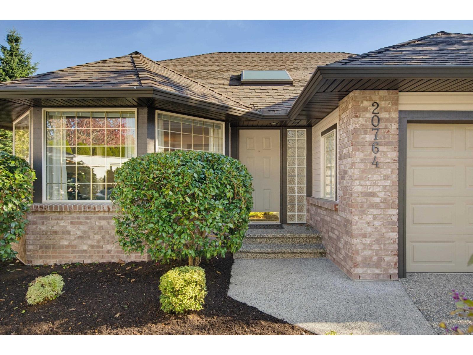20764 91A AVENUE, Langley - Image 1