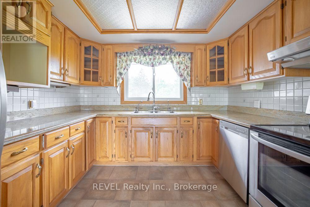 2229 HOUCK CRESCENT, Fort Erie (Bowen) — photo 10