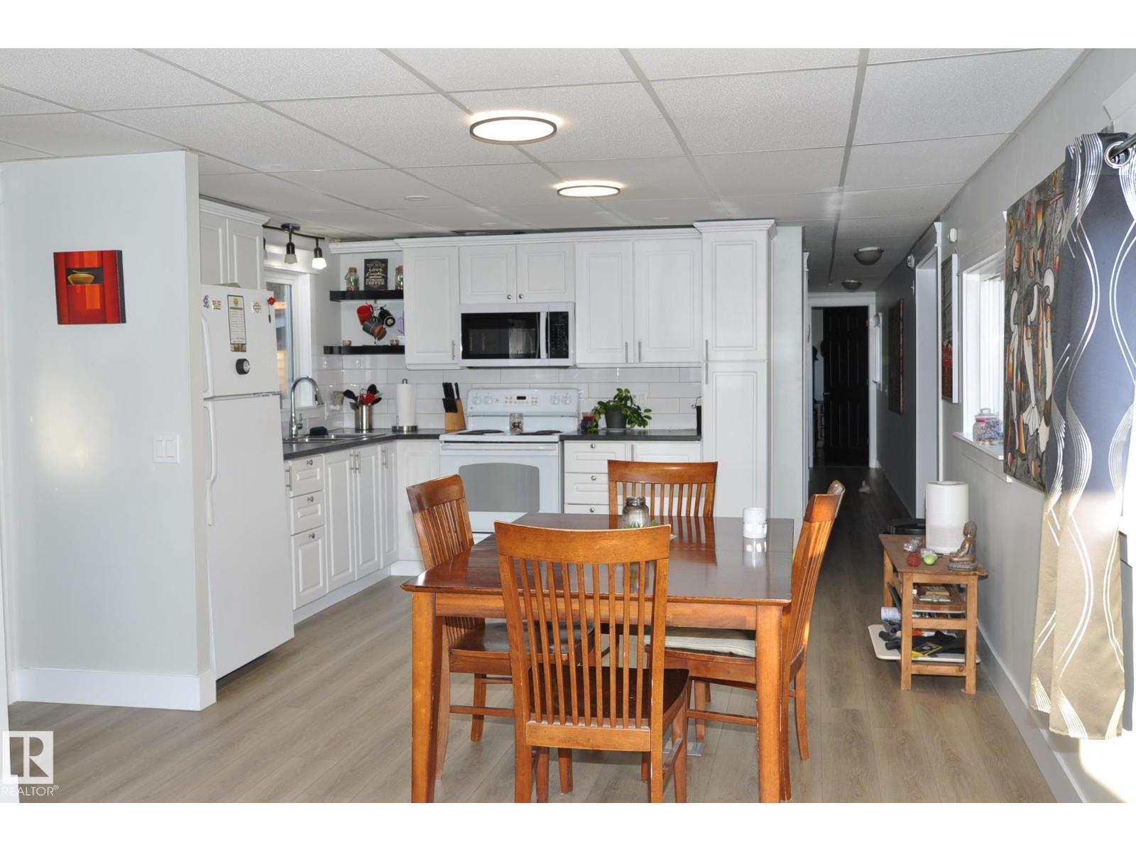 #26 10410 101 A Street, photo 15