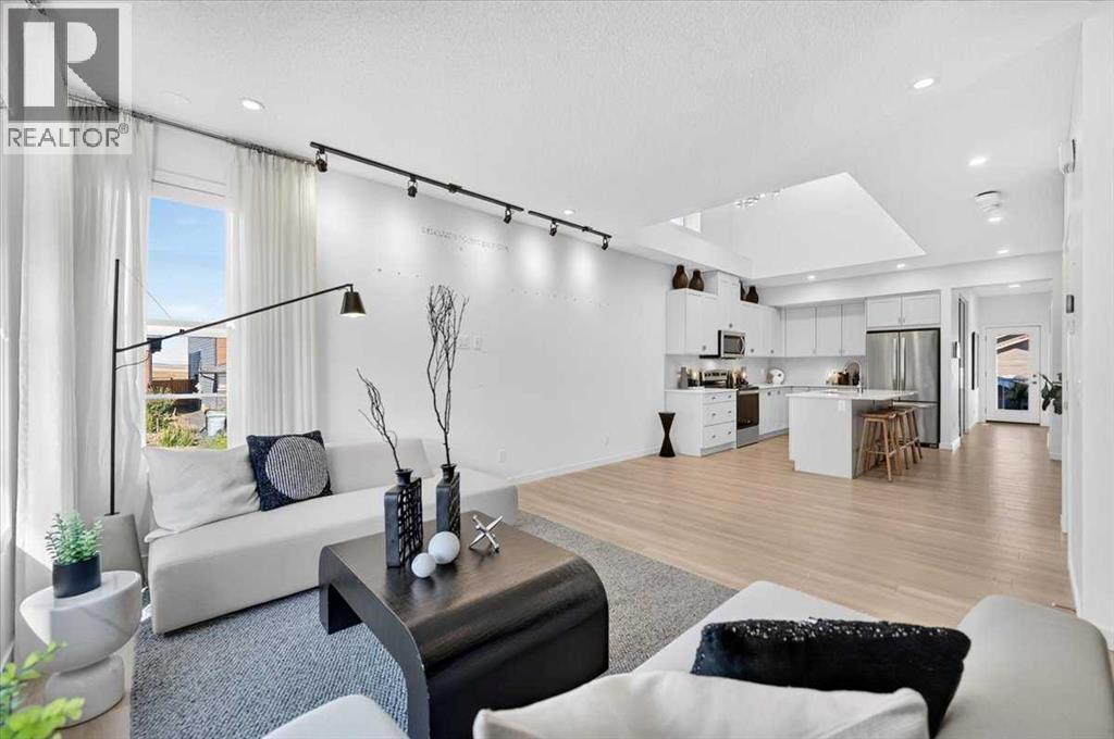 182 Mitchell Road NW, Calgary — photo 3