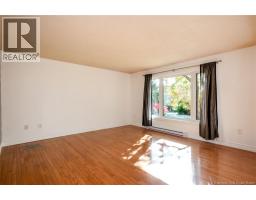 69 Renshaw Road, photo 8