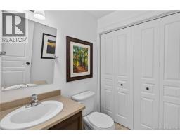 2pc Bathroom - 22 Lionel, Dieppe, NB E1A8Z1 Photo 9