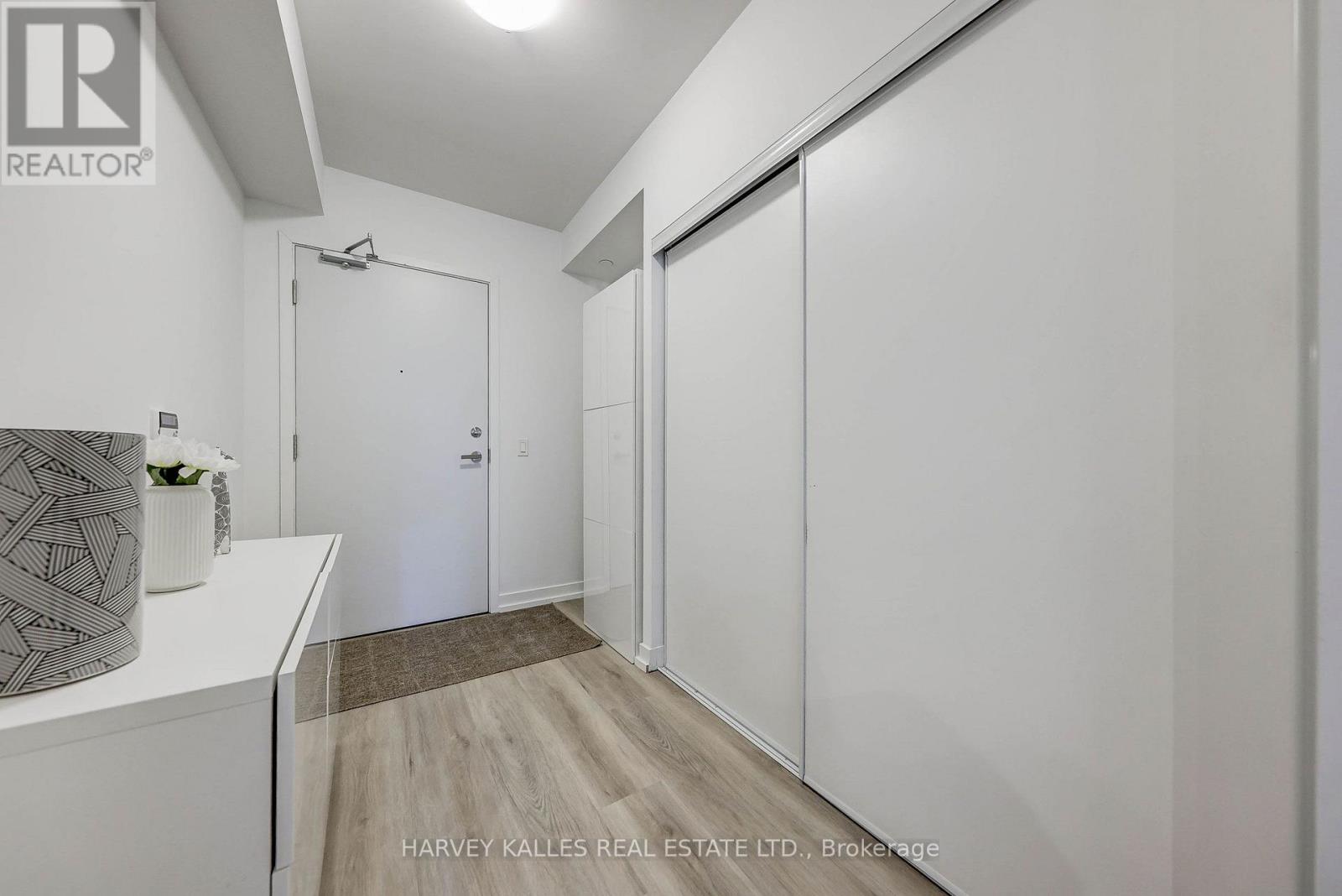 706- 195 REDPATH Avenue, Toronto, ON photo 5