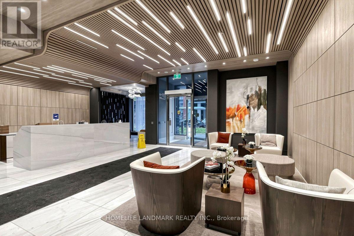 207- 75 Canterbury Place, Toronto, ON photo 3