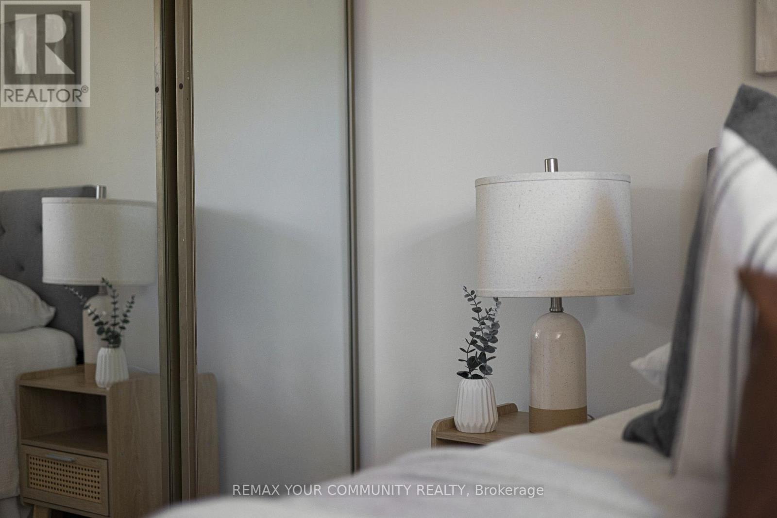 17 Portneuf Court, Toronto, ON photo 23