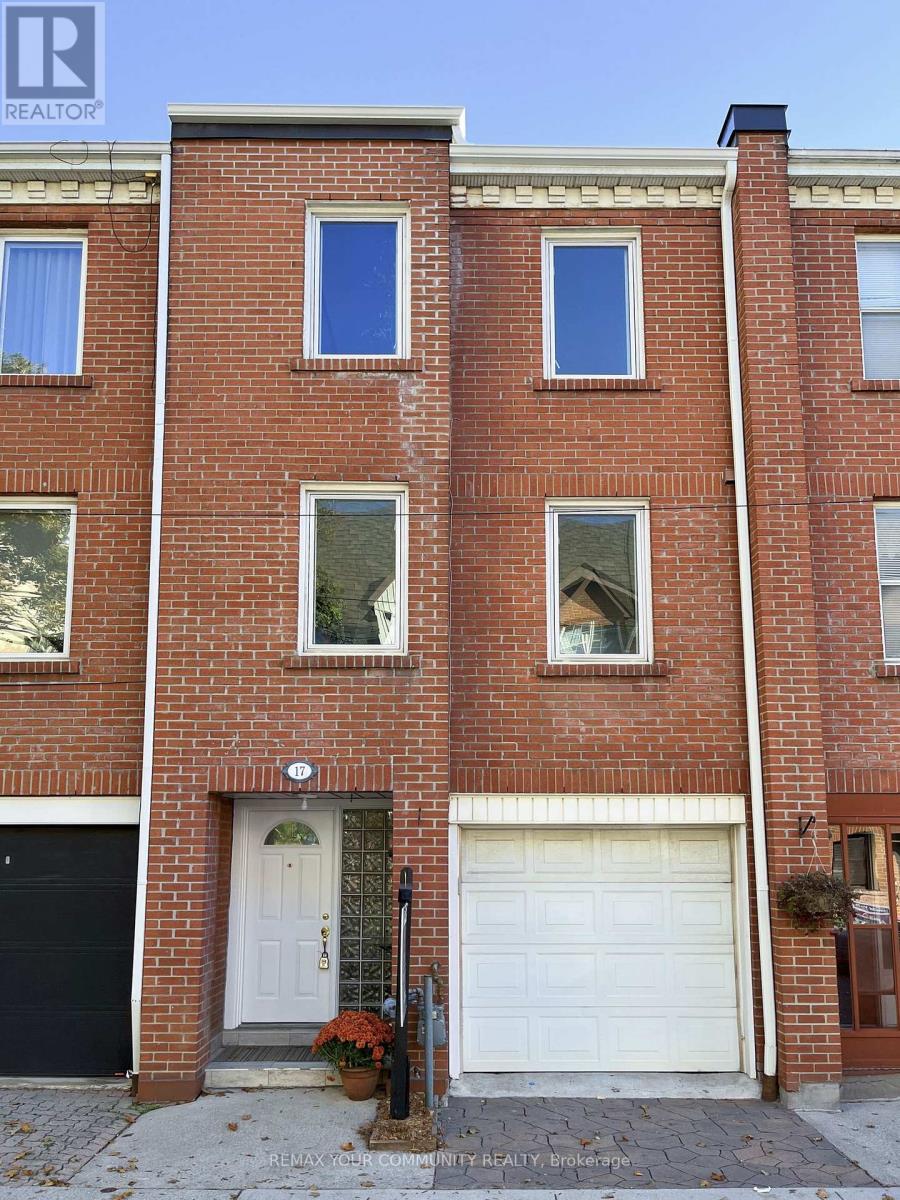 17 Portneuf Court, Toronto, ON photo 34