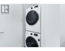 405 - 111 St Clair Avenue W, Toronto, ON M4V1N5 Photo 21