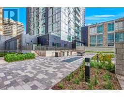 405 - 111 St Clair Avenue W, Toronto, ON M4V1N5 Photo 29