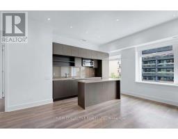 405 - 111 St Clair Avenue W, Toronto, ON M4V1N5 Photo 8
