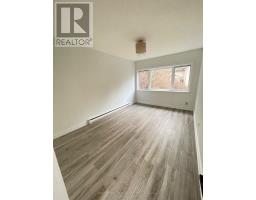 4 Donino Avenue, Toronto, ON M4N2W5 Photo 10
