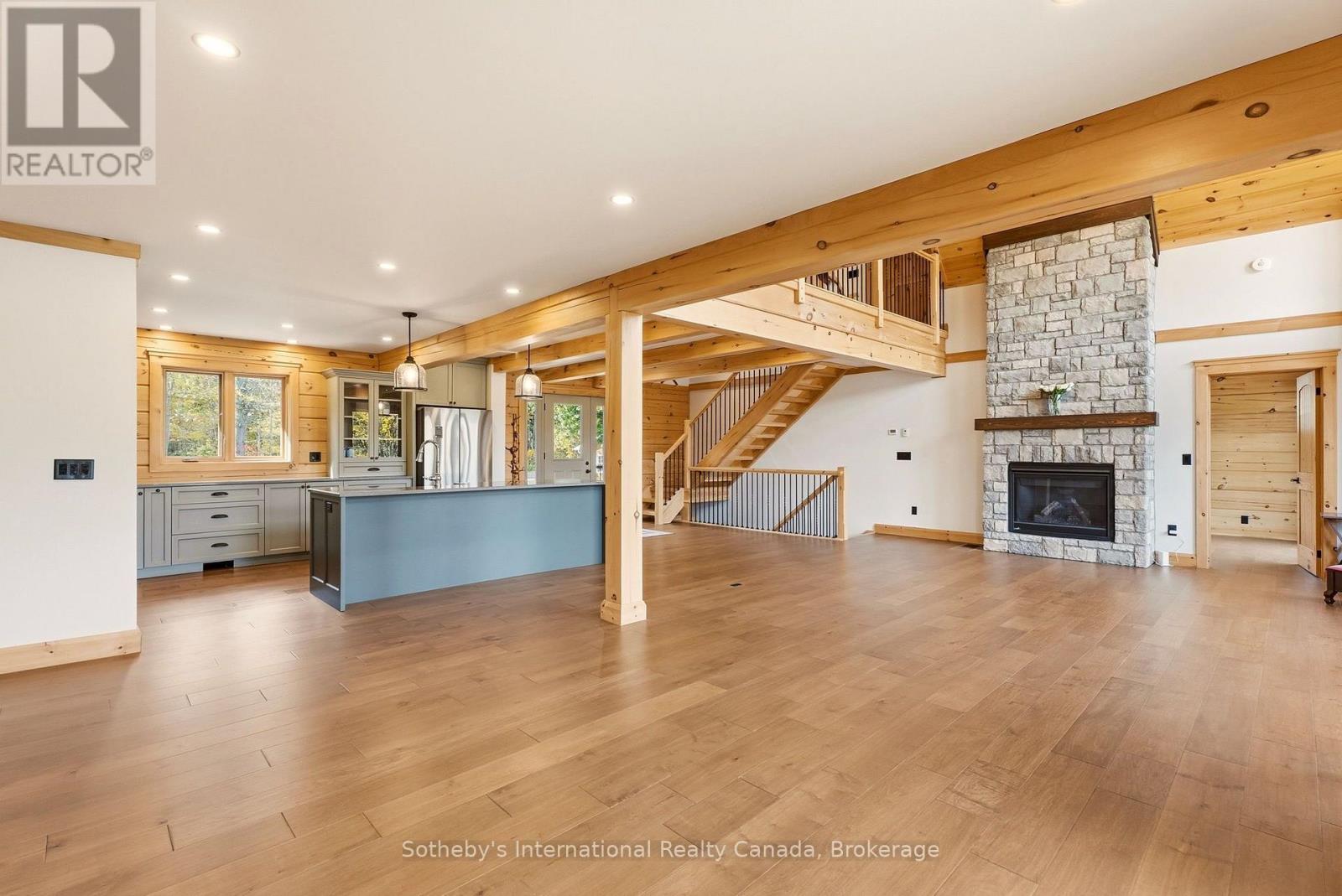 1935 Mcleod Drive, Severn photo 12