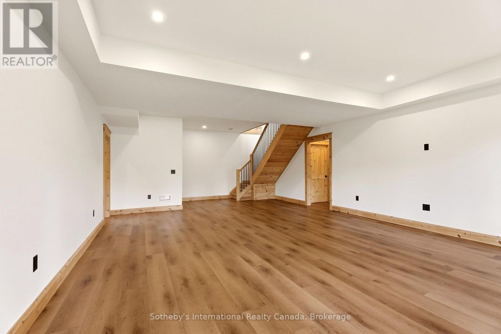 1935 Mcleod Drive, Severn photo 27