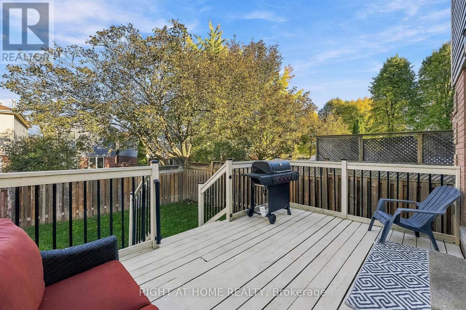 56 Teddington Crescent, Whitby, ON photo 35