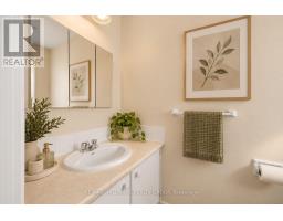1a Forester Crescent, Ottawa, ON K2H8Y1 Photo 18