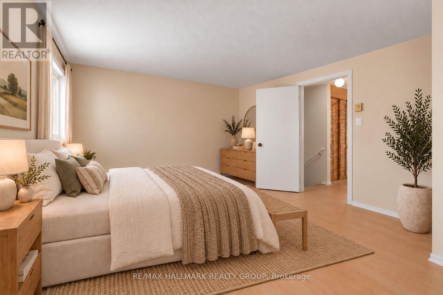 1A FORESTER CRESCENT - 21