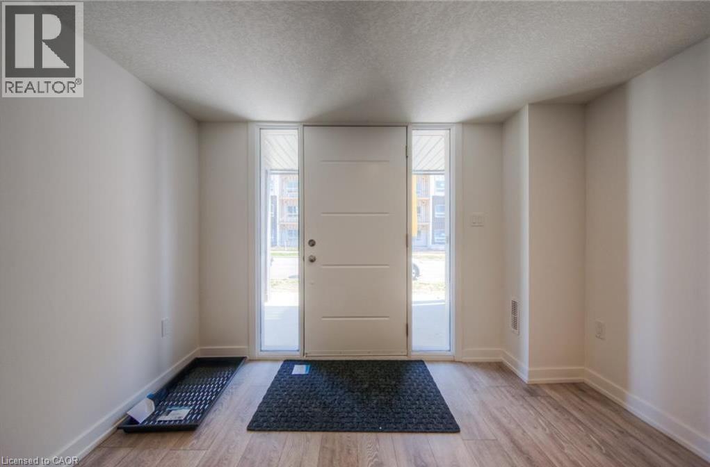 205 WEST OAK Trail Unit# 225 — photo 3