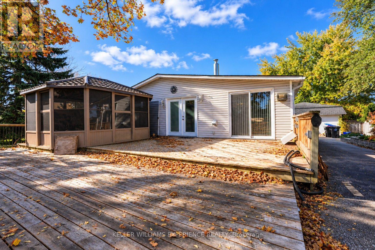 861 John Street, Innisfil, ON photo 43
