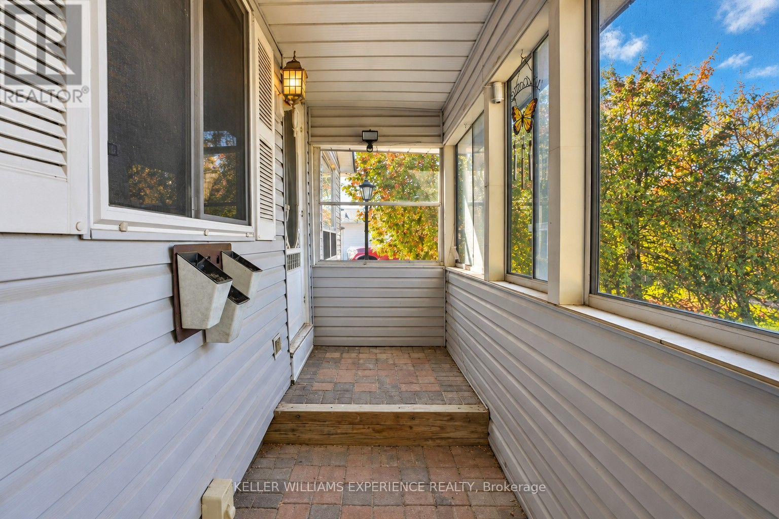 861 John Street, Innisfil, ON photo 9