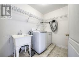 43 Manley Avenue, Whitchurch Stouffville, ON L4A0C5 Photo 39