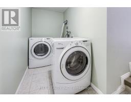 43 Manley Avenue, Whitchurch Stouffville, ON L4A0C5 Photo 40