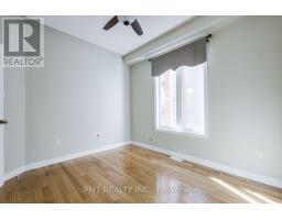 Family room - 43 Manley Avenue, Whitchurch Stouffville, ON L4A0C5 Photo 6