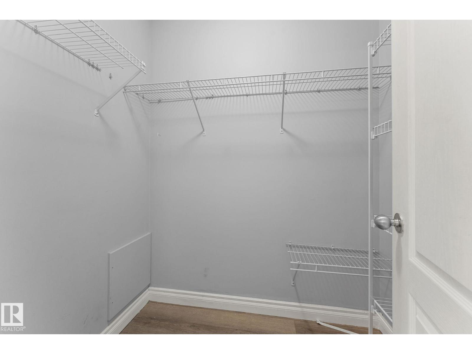 15407 47 St NW NW, photo 30