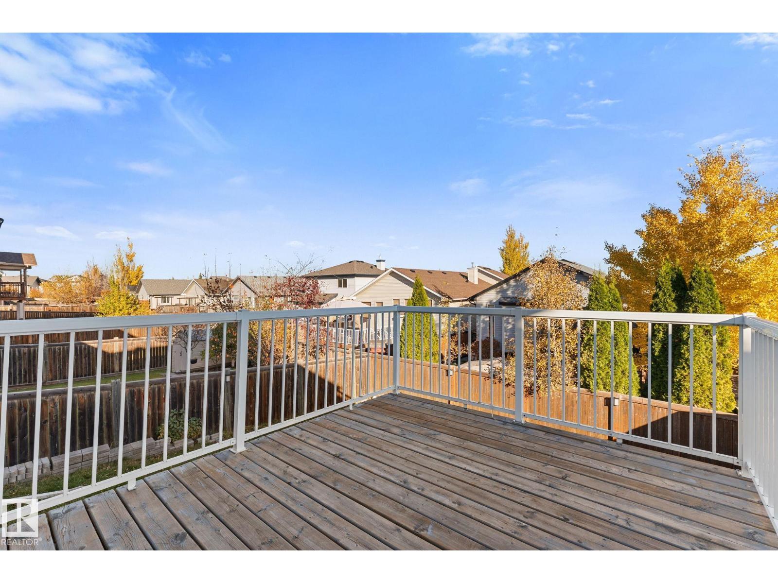 15407 47 St NW NW, photo 32