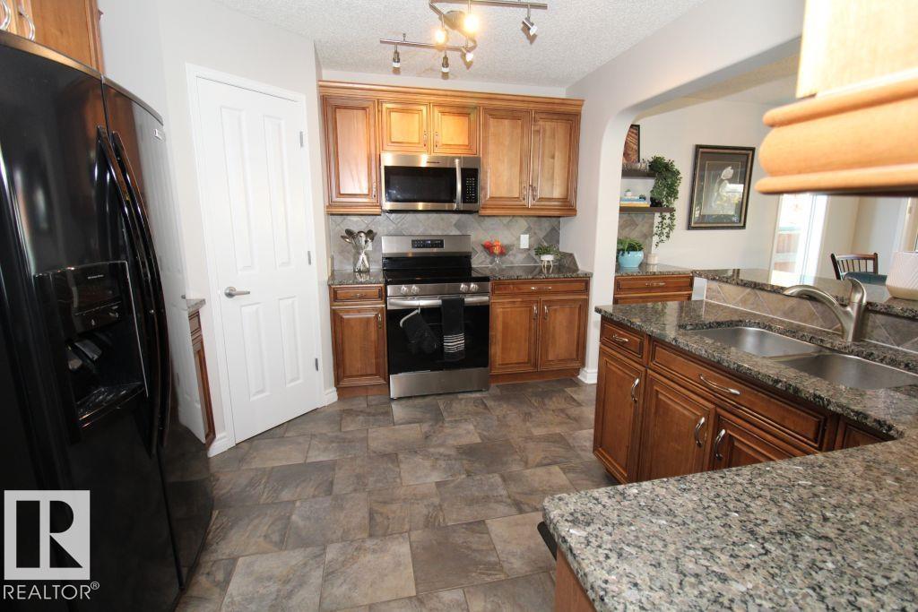 13 DARTMOUTH CR, St. Albert — photo 11