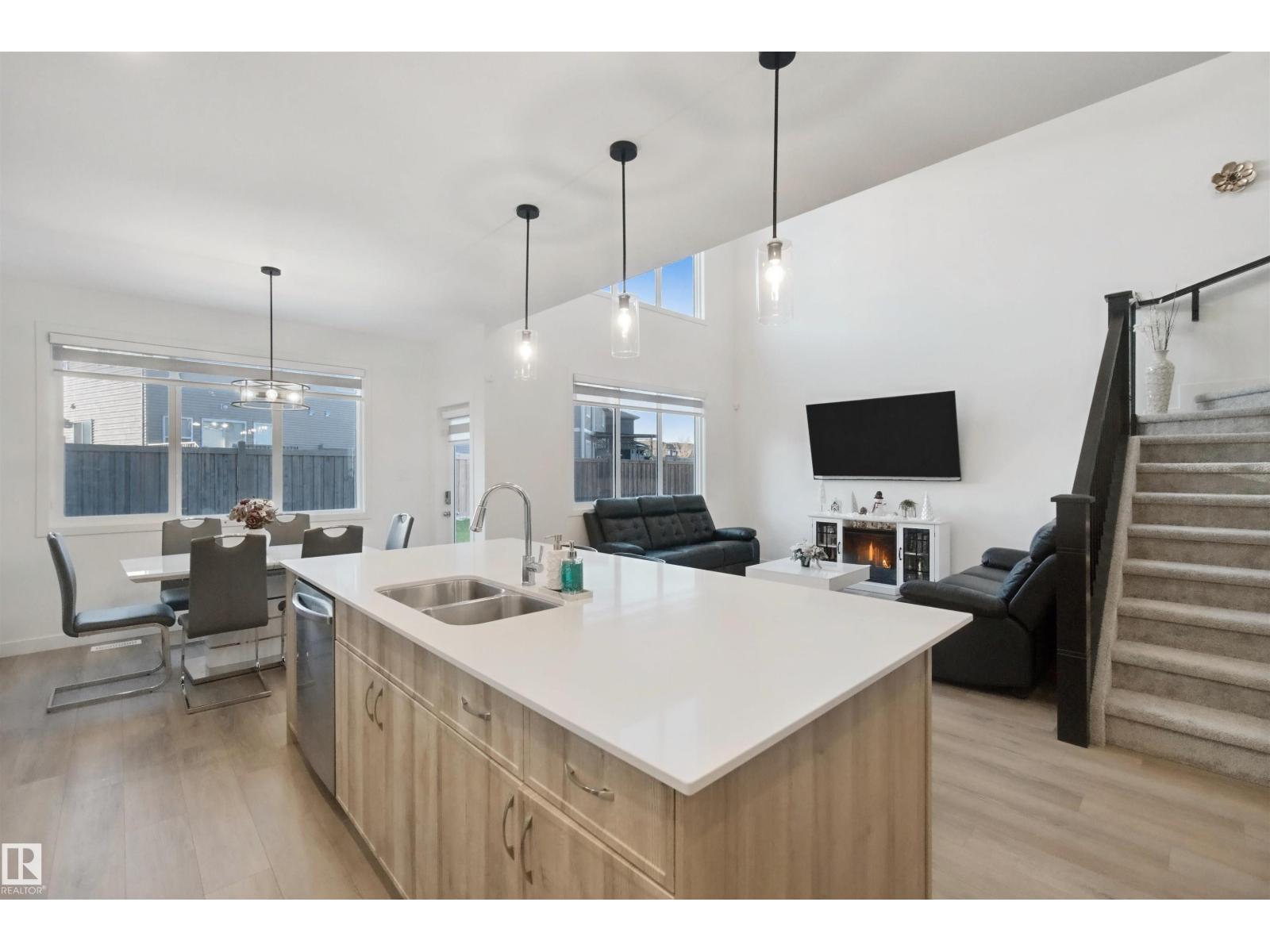 8178 222A ST NW, Edmonton — photo 11