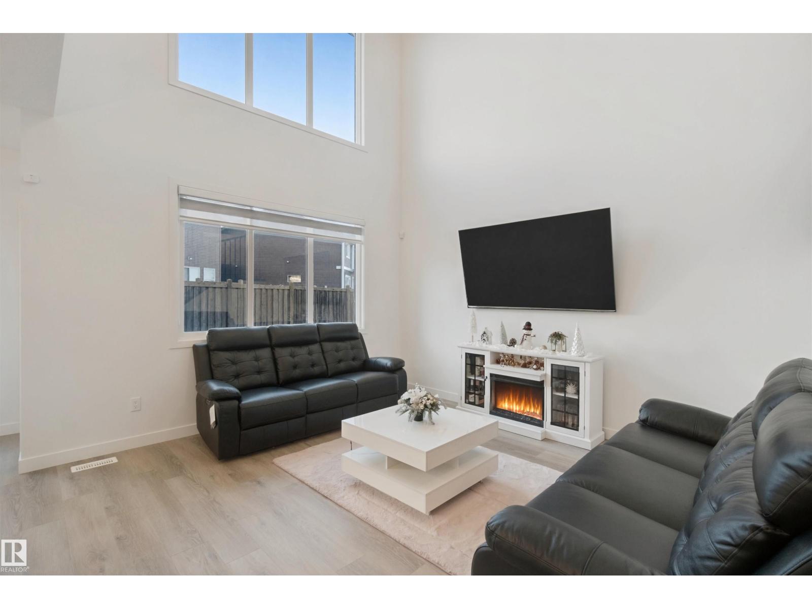 8178 222A ST NW, Edmonton — photo 12